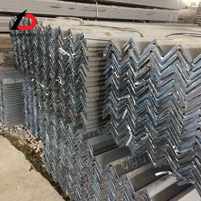 Barras de ângulo de aço carbono perfurado de aço leve ASTM A213, A312, ASTM A269
