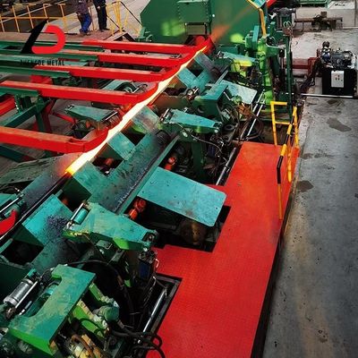 Tubo de aço sem costura de extremidades simples/de bico com tampas de plástico Sch40 Sch120 13,7 mm de espessura St35-St52