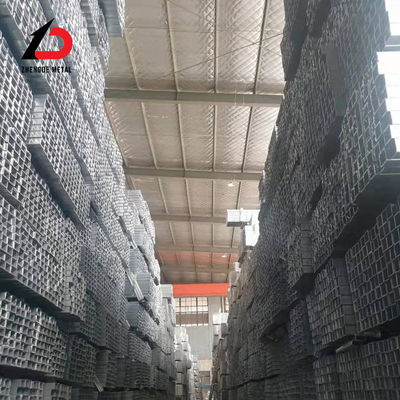 Tubo de aço galvanizado de alta qualidade Ss330 Ss400 S235jr Q195 Q235 Q345 Espessura 0.6-25mm Dimensão e superfície personalizadas Quadrado/retangular Tubo de aço galvanizado com preço dos fabricantes